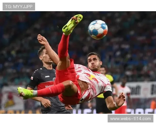 莱比锡与斯图加特正面对决 欧冠席位归属进入关键争夺 莱比锡与斯图加特正面对决 欧冠席位归属进入关键争夺