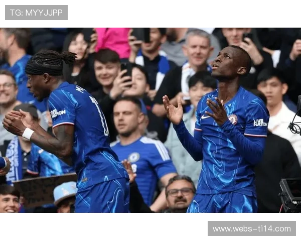 查洛巴谈切尔西绝平曼城：团队精神是抢分关键